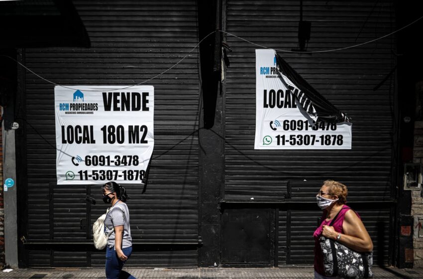  El desempleo llegó al 11% y alcanzó a 2,1 millones de argentinos
