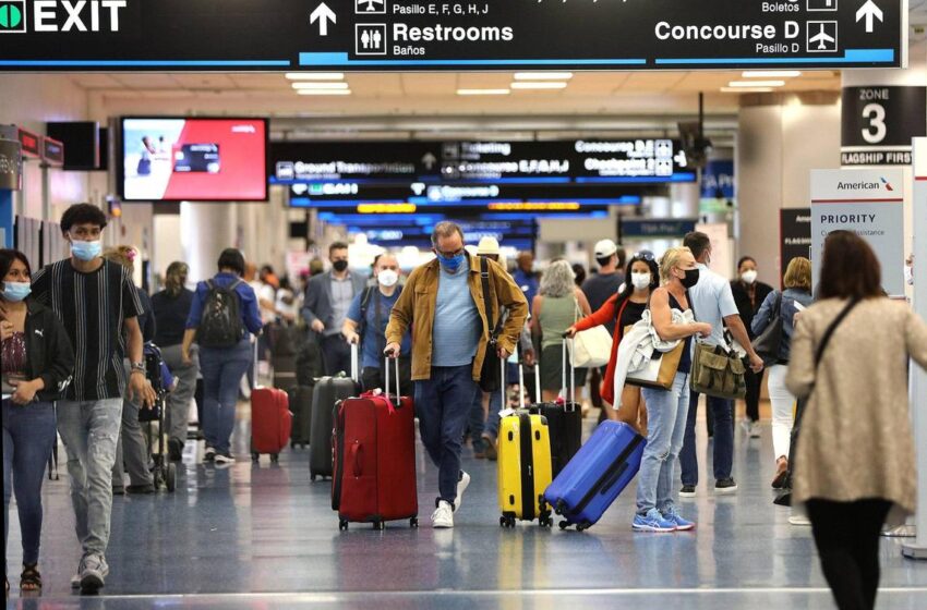  Las aerolíneas alertan que habrá miles de varados en el exterior tras el nuevo DNU