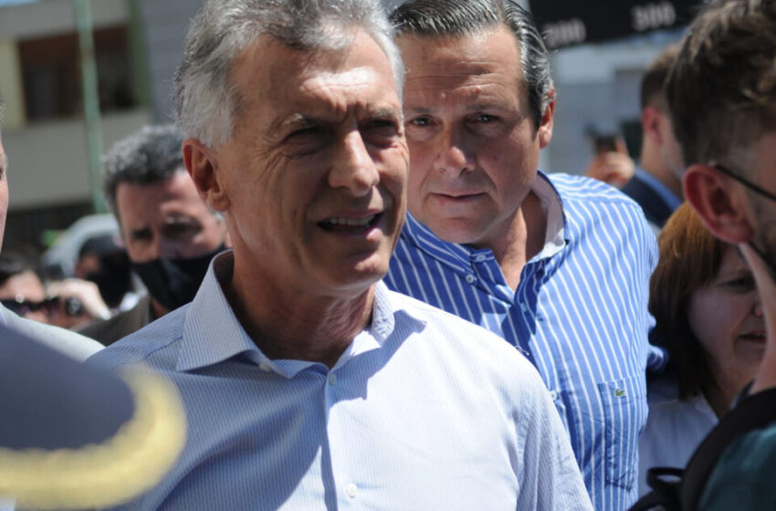  El presidente relevó a Mauricio Macri de la confidencialidad en la causa por el ARA San Juan