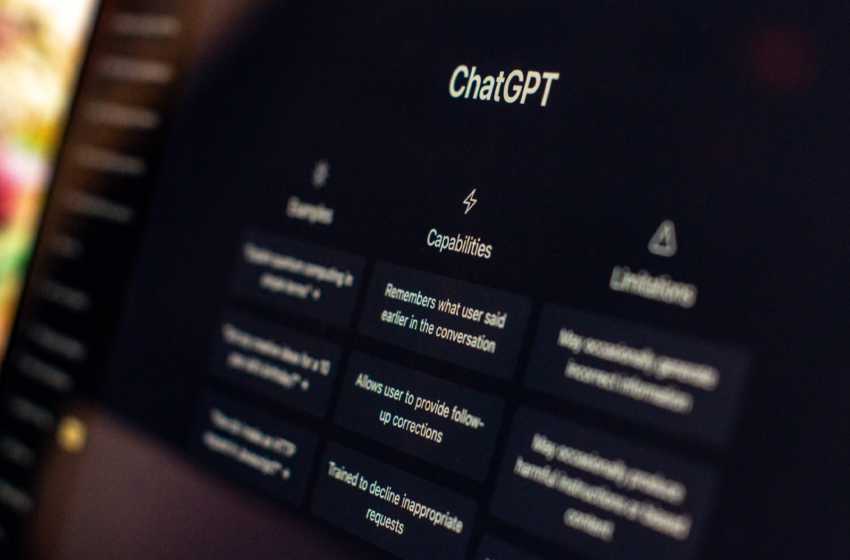  OpenAI lanza una versión de ChatGPT que puede «ver, oír y hablar»
